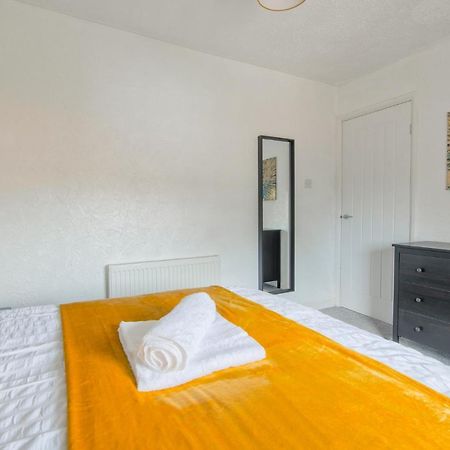 Rookwood House - Spacious Home With Free Parking - Short Stay Leeds Leeds  Eksteriør bilde
