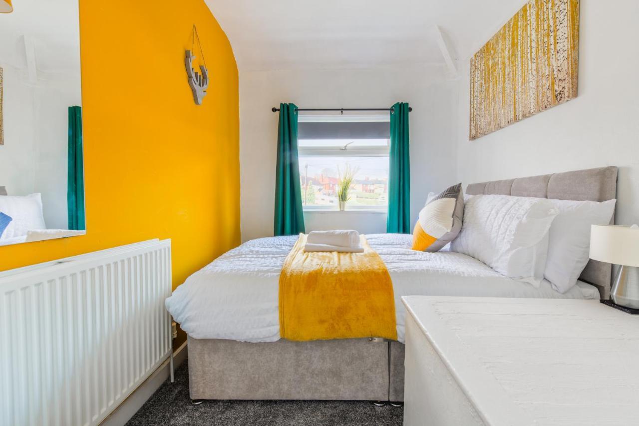 Rookwood House - Spacious Home With Free Parking - Short Stay Leeds Leeds  Eksteriør bilde