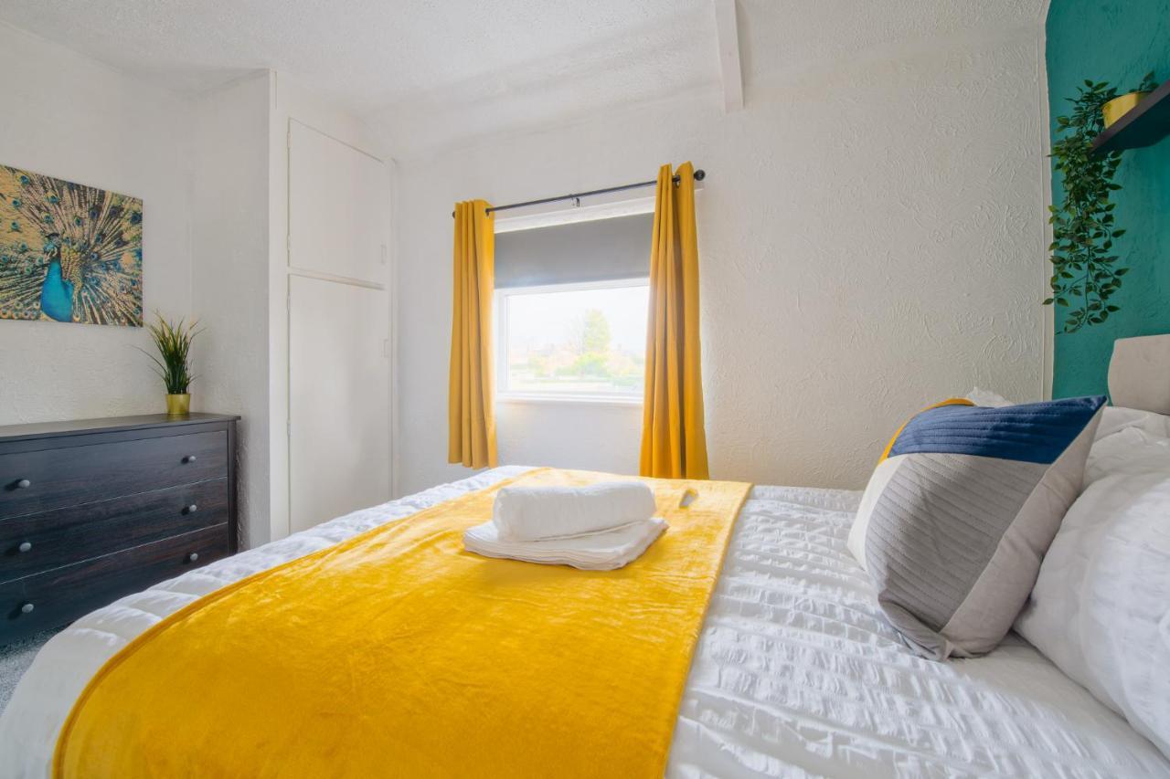 Rookwood House - Spacious Home With Free Parking - Short Stay Leeds Leeds  Eksteriør bilde