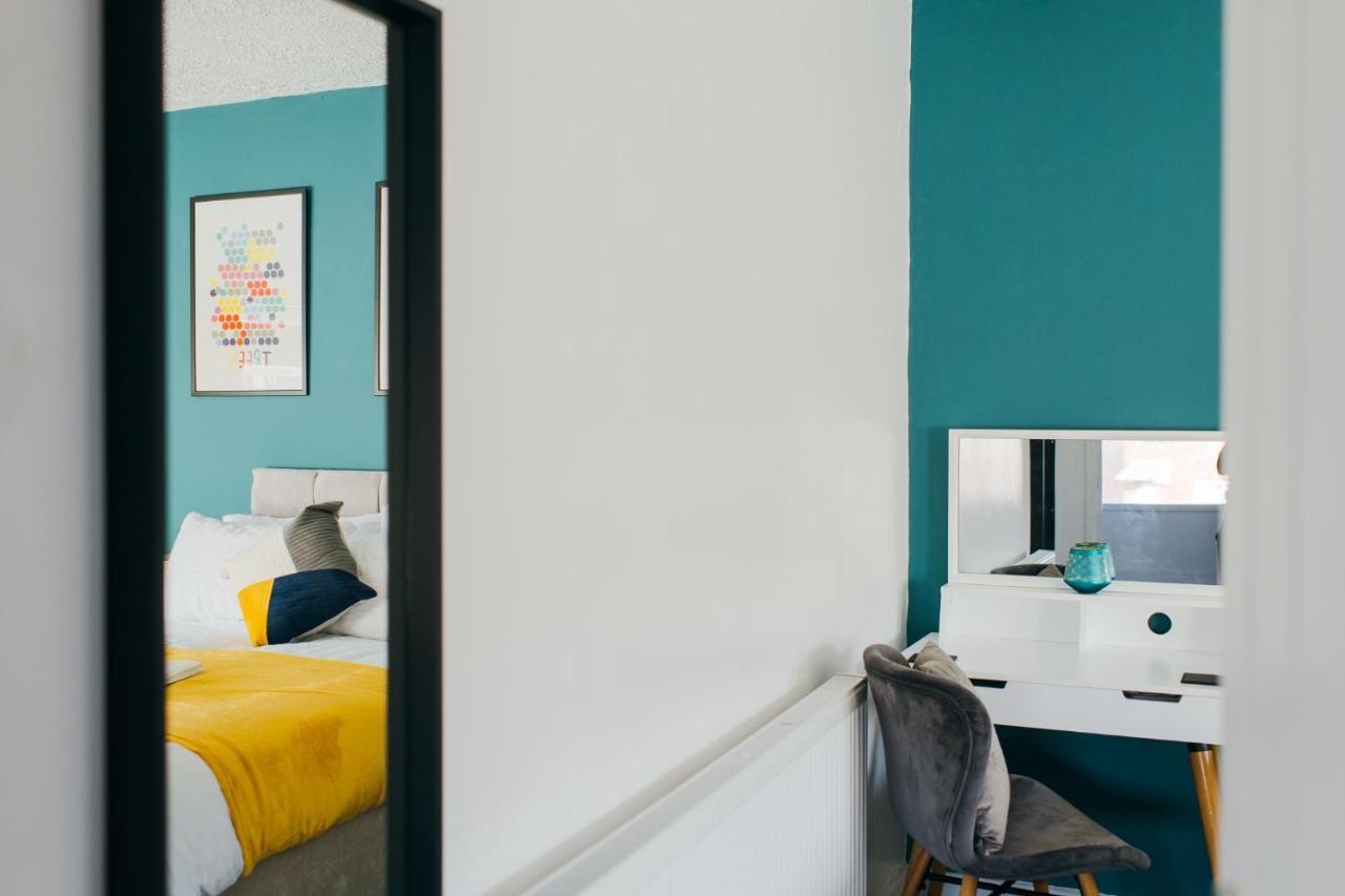 Rookwood House - Spacious Home With Free Parking - Short Stay Leeds Leeds  Eksteriør bilde