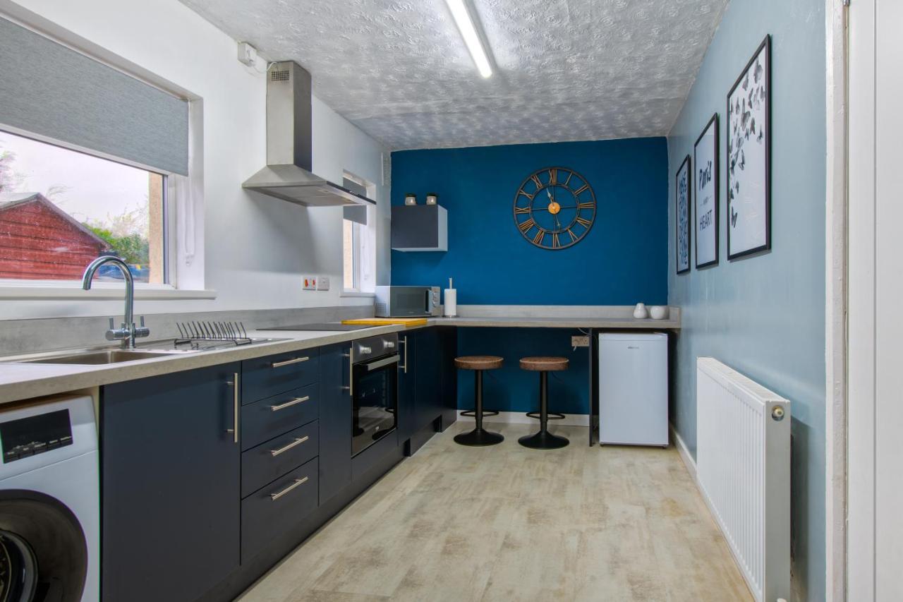 Rookwood House - Spacious Home With Free Parking - Short Stay Leeds Leeds  Eksteriør bilde